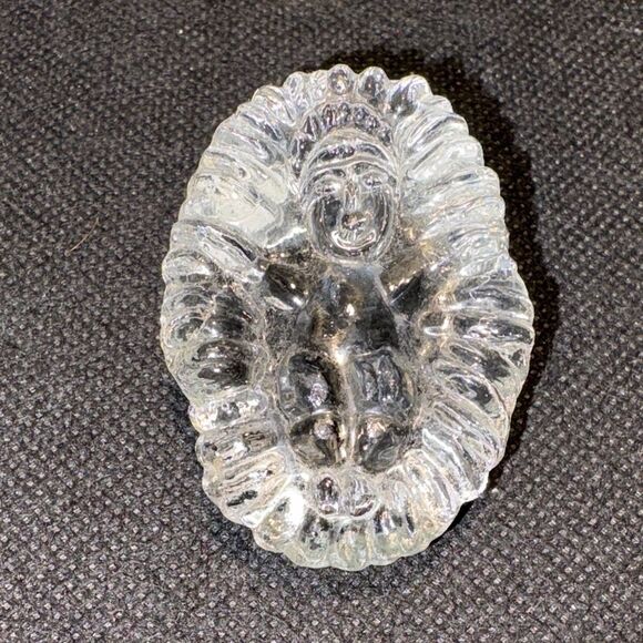 Glass Nativity Figurine Set - Picture 4 of 9